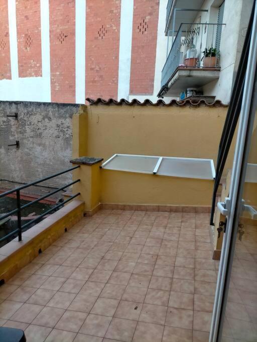 Preciosa Casa De 2 Pisos A 50 Metros De La Playa Villa Canet De Mar Luaran gambar