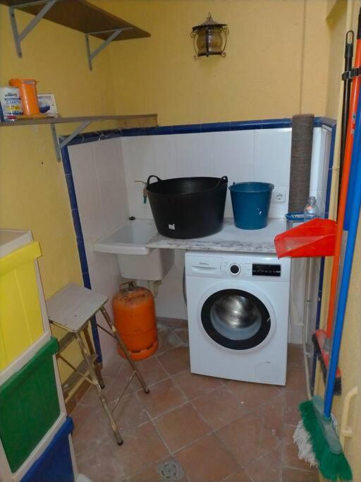 Preciosa Casa De 2 Pisos A 50 Metros De La Playa Villa Canet De Mar Luaran gambar