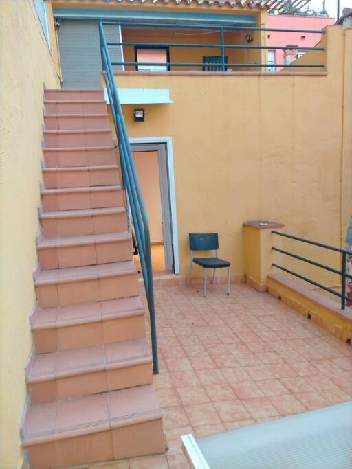 Preciosa Casa De 2 Pisos A 50 Metros De La Playa Villa Canet De Mar Luaran gambar