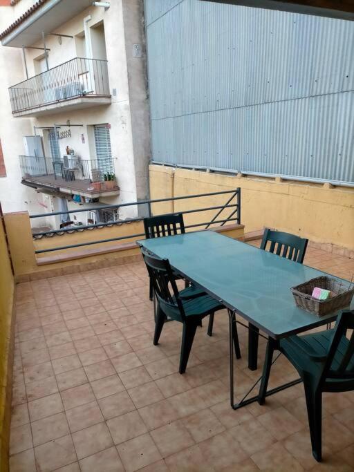 Preciosa Casa De 2 Pisos A 50 Metros De La Playa Villa Canet De Mar Luaran gambar